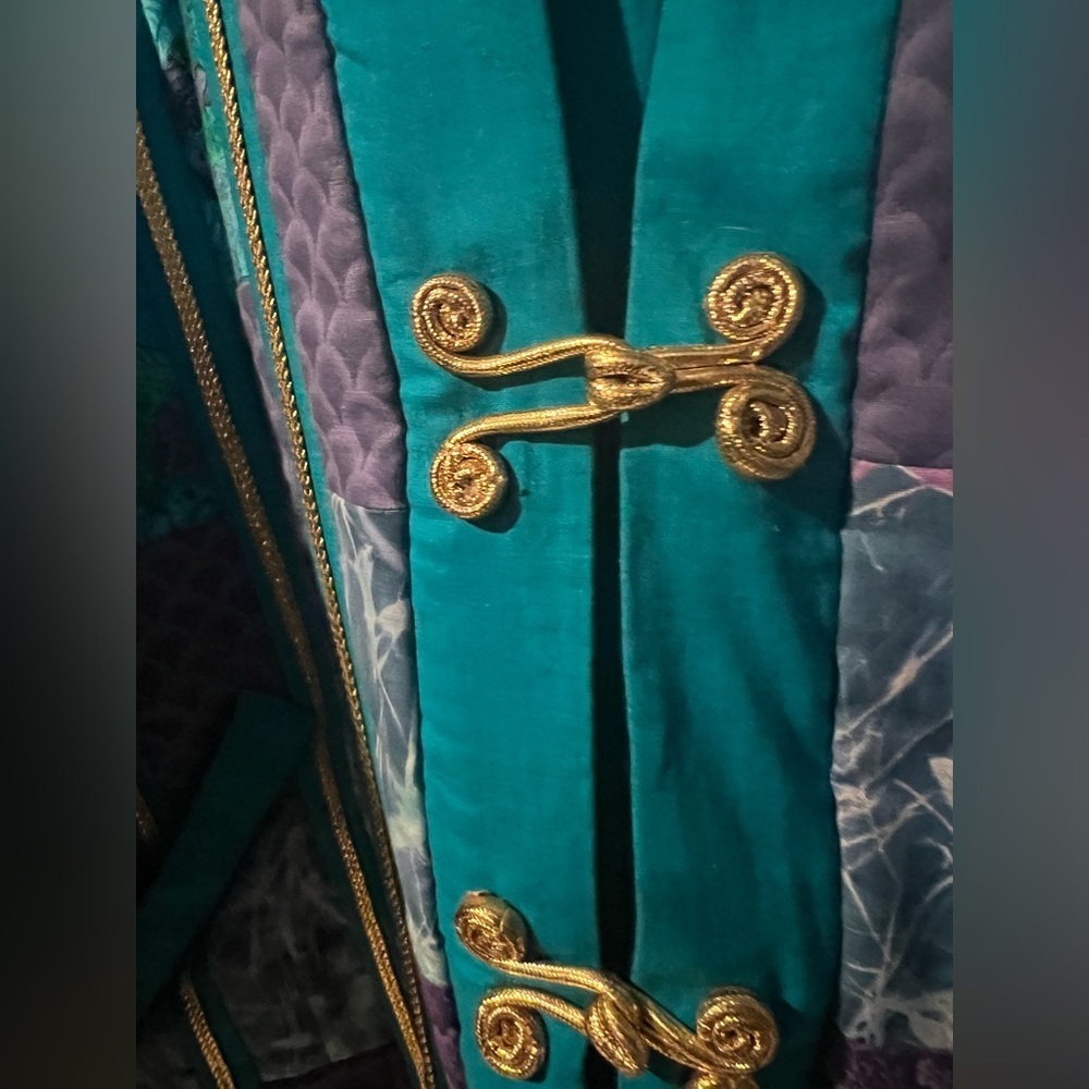 💮 Vibrant Custom Made Ribbon Trim Jacket - Picture 3 of 8